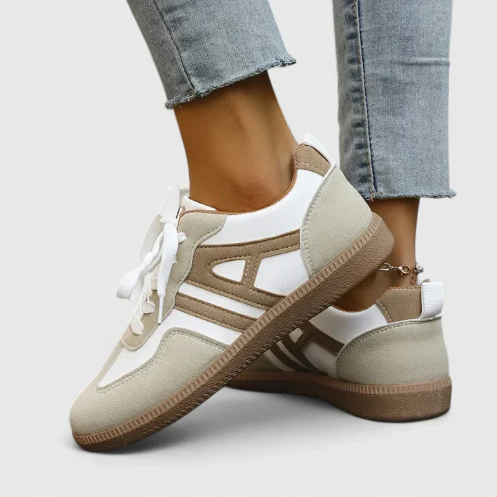 COURTNEY – RETRO CASUAL SNEAKERS