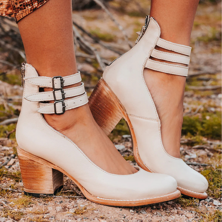 BRITTA – VINTAGE BUCKLE-STRAP BLOCK HEEL SHOES