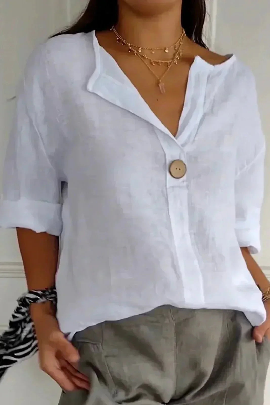 Karen Bartels | Relaxed V-Neck Blouse